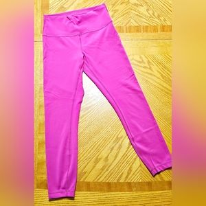 Lululemon Wunder Under leggings